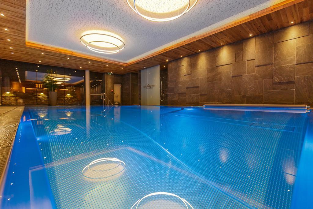 Hotel Kaprunerhof Екстериор снимка