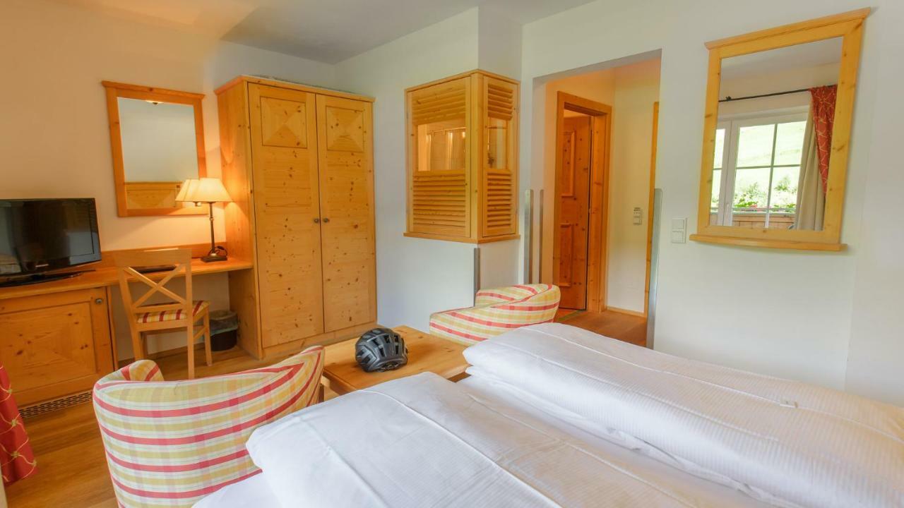 Hotel Kaprunerhof Екстериор снимка