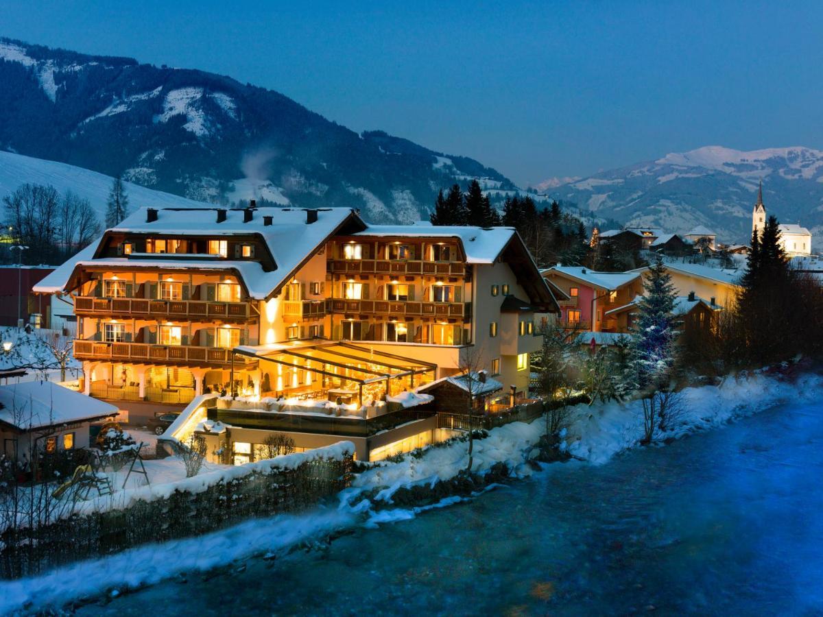 Hotel Kaprunerhof Екстериор снимка
